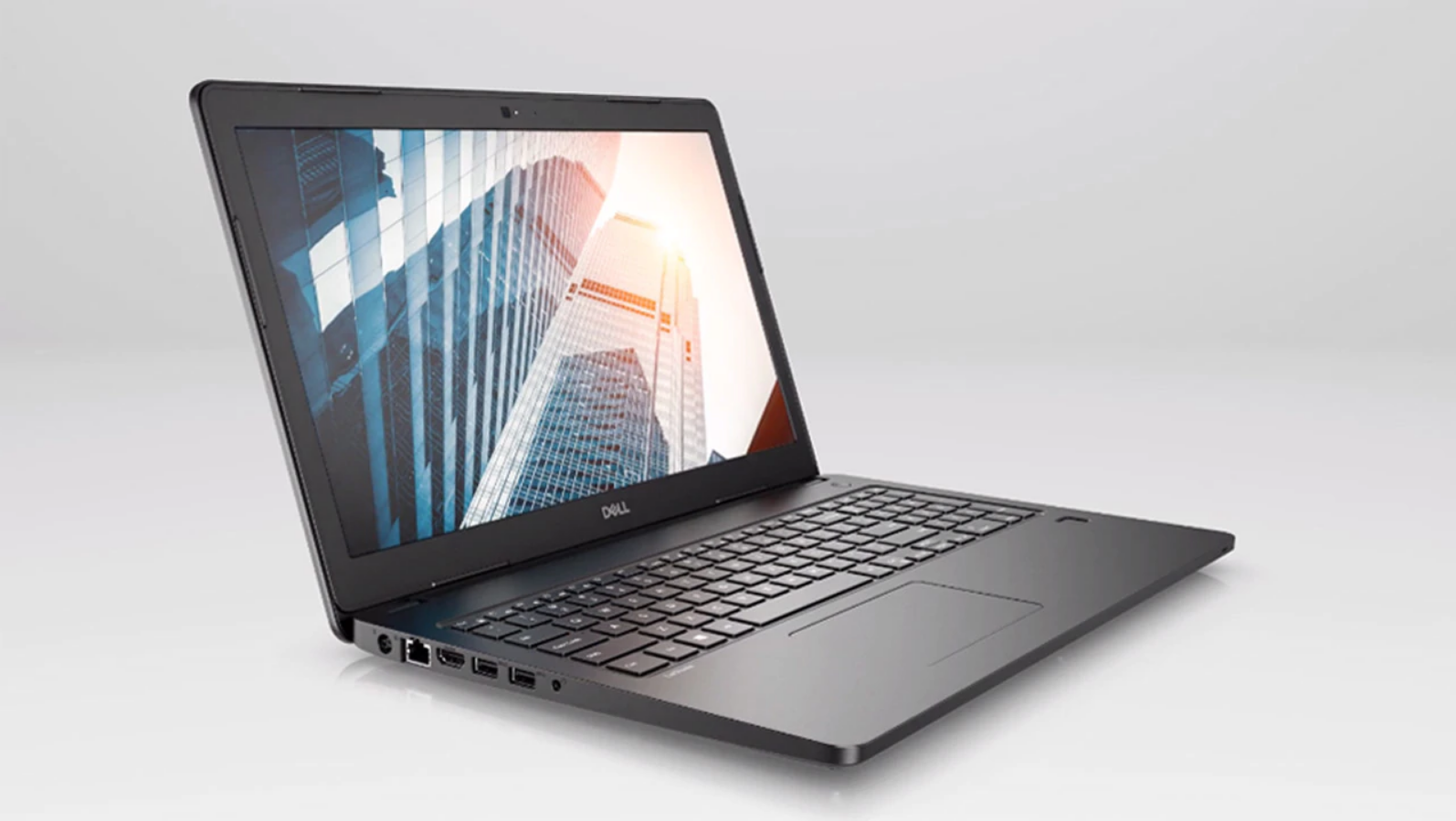 Patrząc na różne modele laptopów tego producenta, łatwo można zauważyć, że łączy je wyjątkowa elegancja i jednoczesna prostota formy bez zbędnych udziwnień